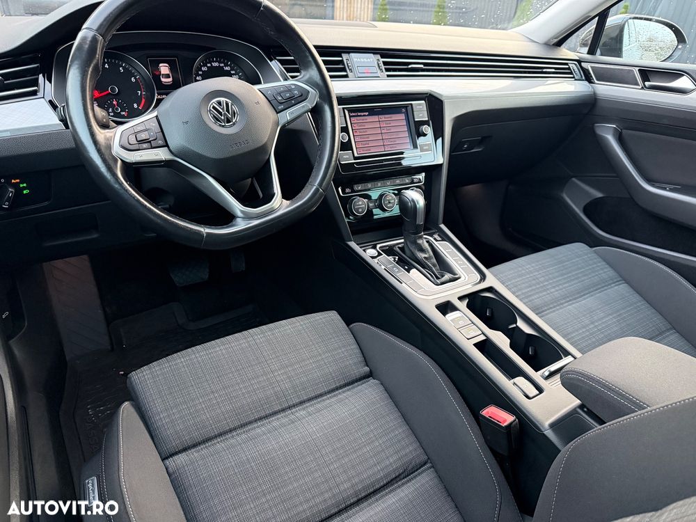 Volkswagen Passat 1.5 TSI OPF DSG Business - 2