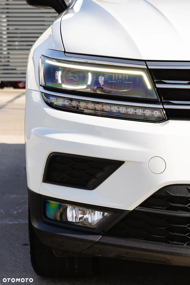 Volkswagen Tiguan - 26