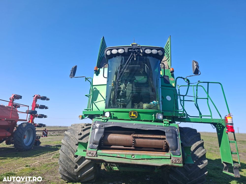 John Deere 690I - 2