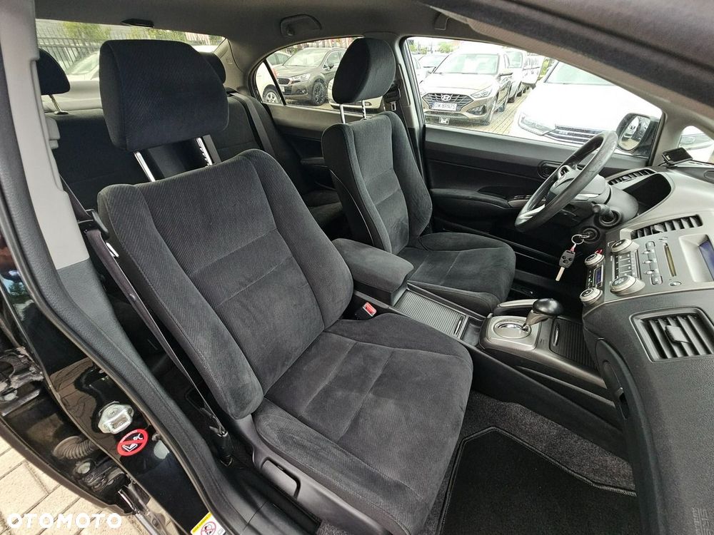 Honda Civic 1.8 Executive - 10