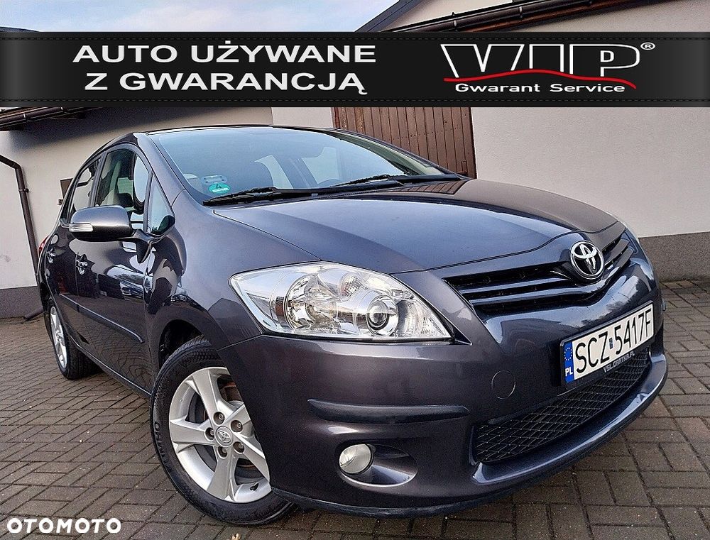 Toyota Auris 1.6 Executive - 1