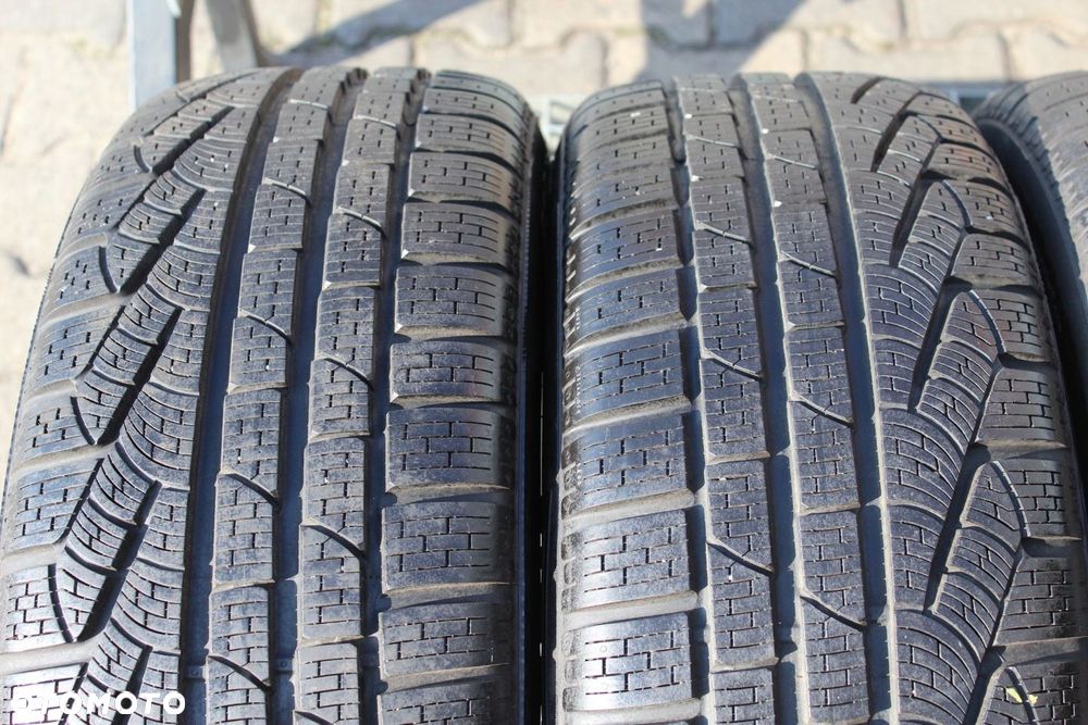ORYG VW TIGUAN 5NA R-LINE 18 5x112 ET43 ZIMA 235/55 8mm - 10