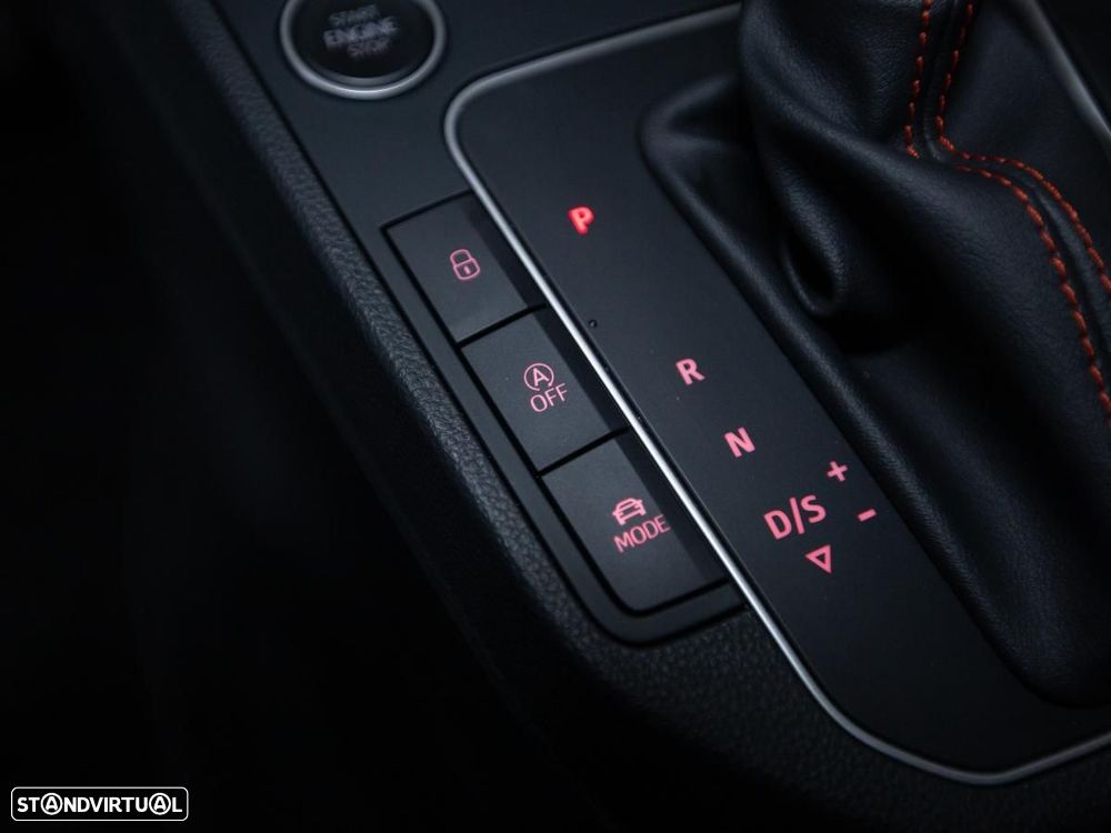 SEAT Ibiza 1.0 TSI S&S DSG FR - 17