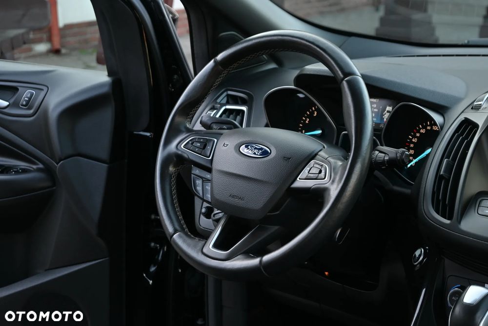 Ford Kuga 1.5 EcoBoost 4x4 ST-Line - 27
