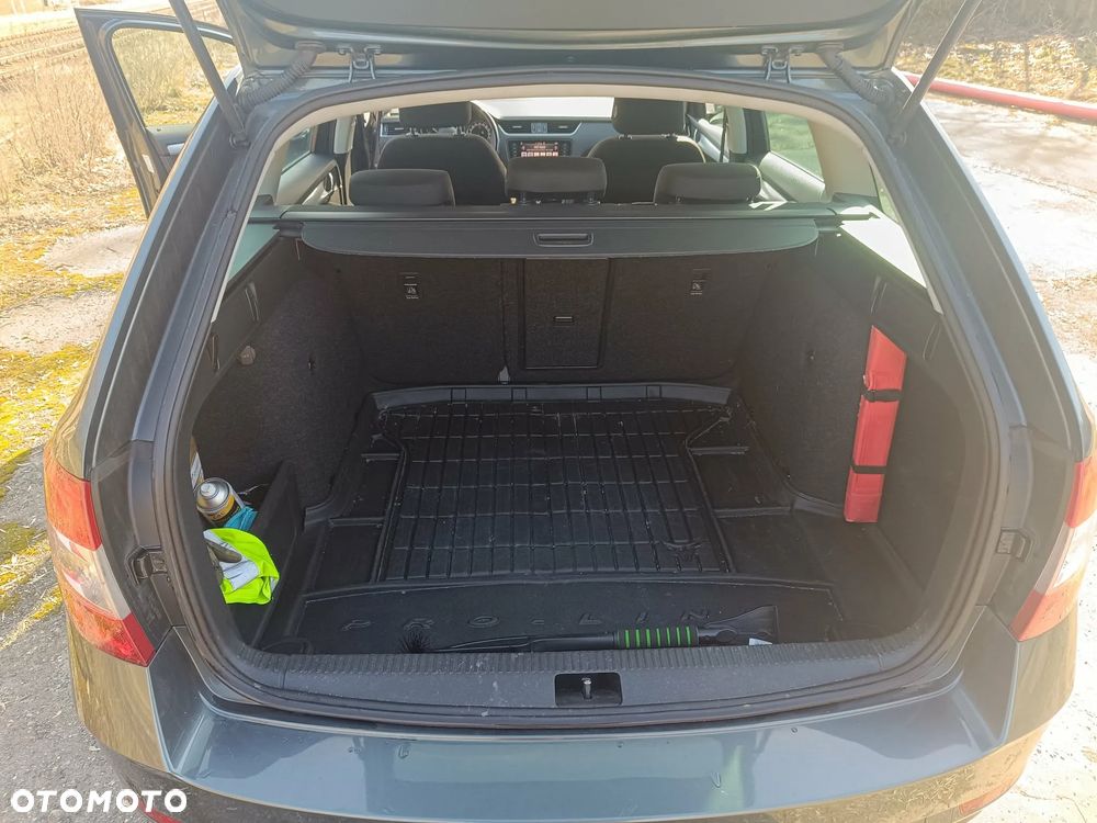 Skoda Octavia 1.6 TDI Ambition DSG - 3