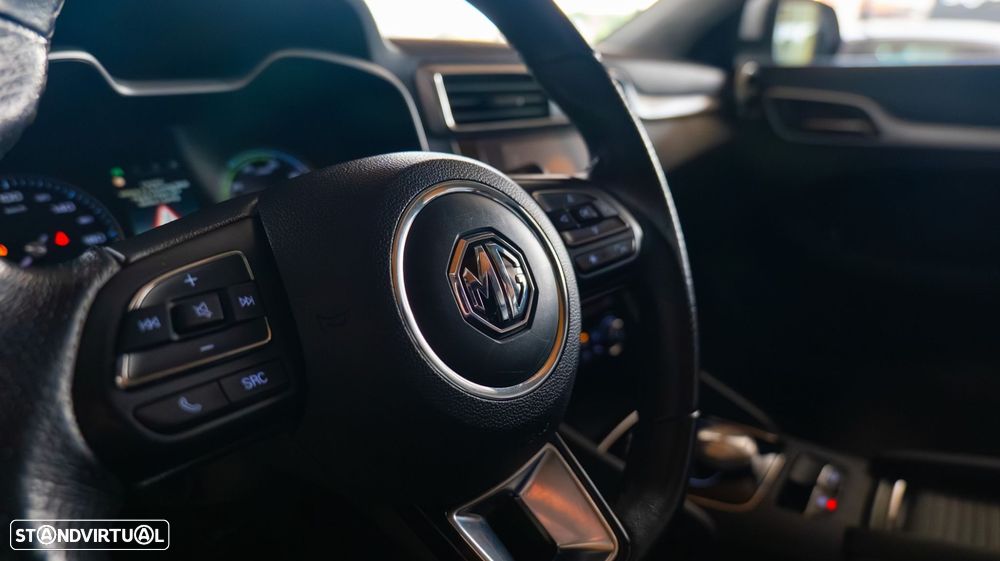 MG ZS EV Luxury - 14