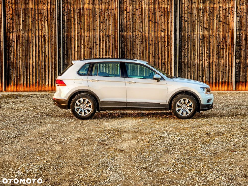 Volkswagen Tiguan - 9