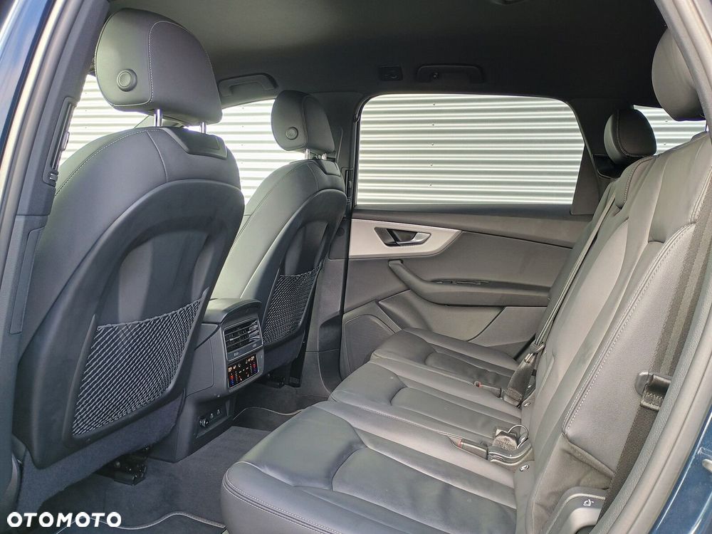 Audi Q7 - 14