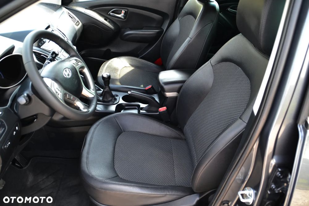 Hyundai ix35 2.0 2WD Comfort - 22