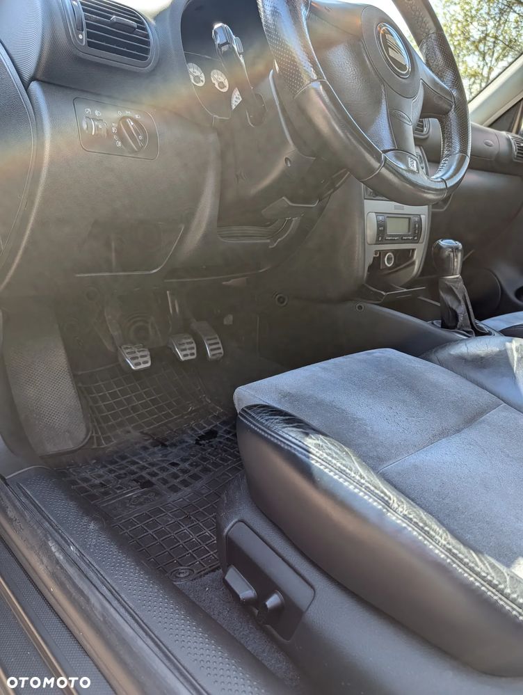 Seat Leon 1.8 T Top Sport - 14