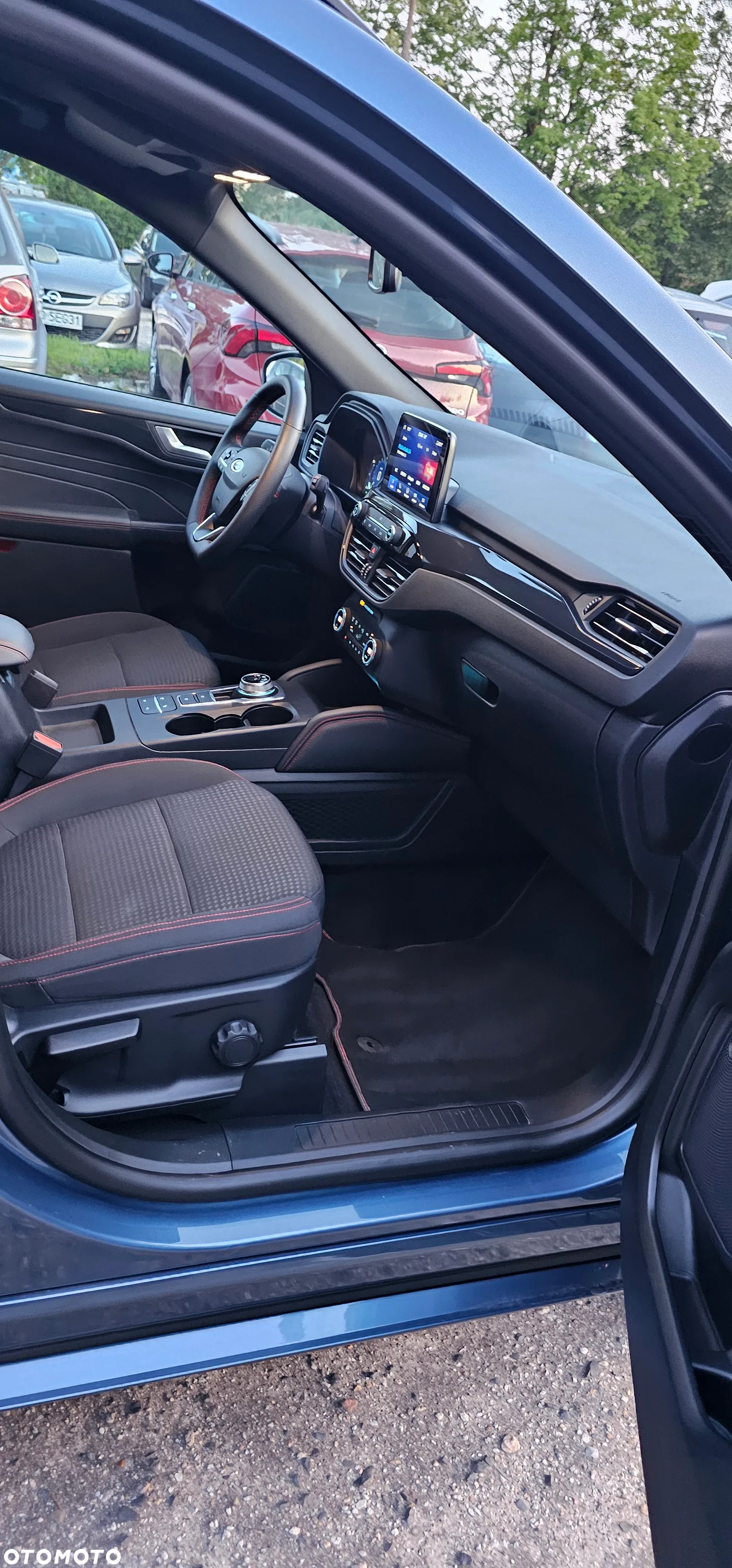 Ford Kuga - 7