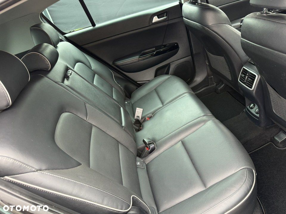 Kia Sportage 1.6 GDI 2WD Black Edition - 33