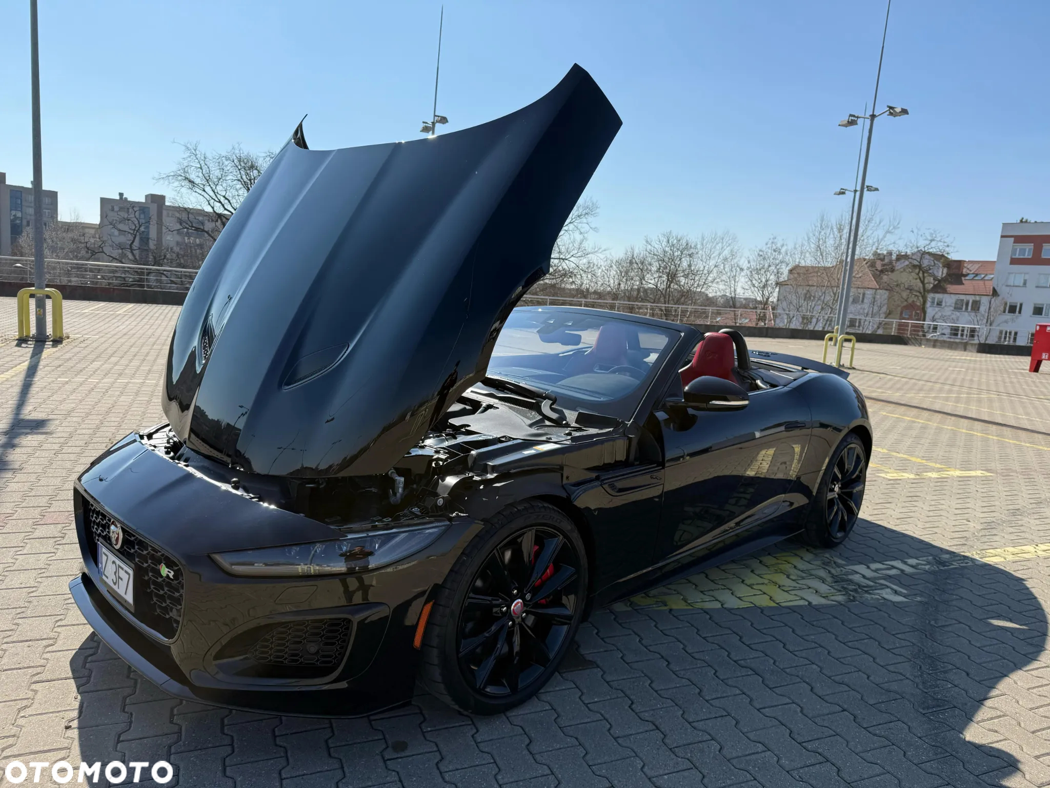 Jaguar F-Type Cabriolet P575 AWD R - 36
