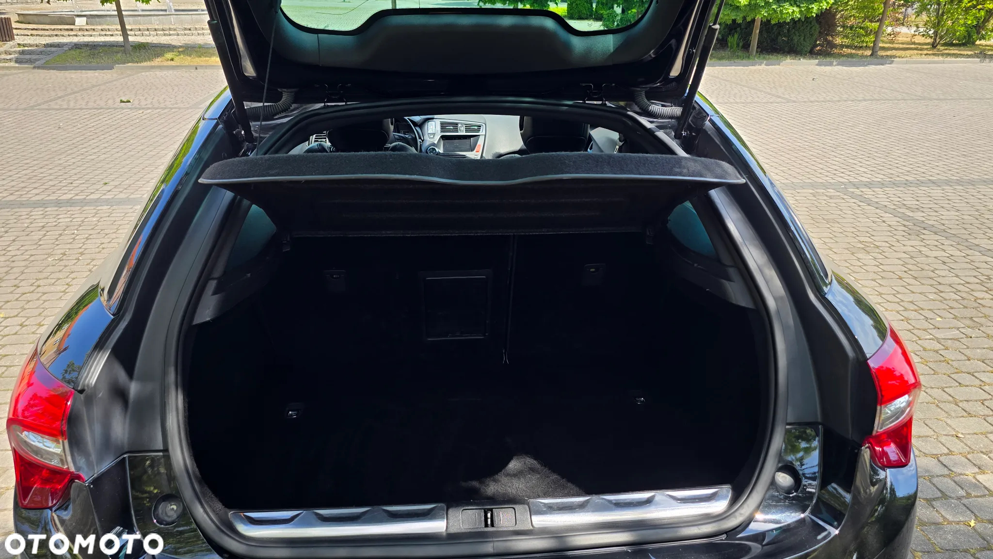 Citroën DS5 2.0 HDi SportChic - 20