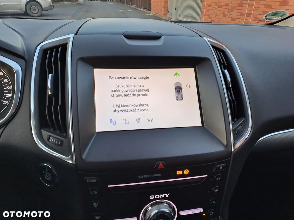 Ford S-Max 2.0 EcoBlue Titanium - 25