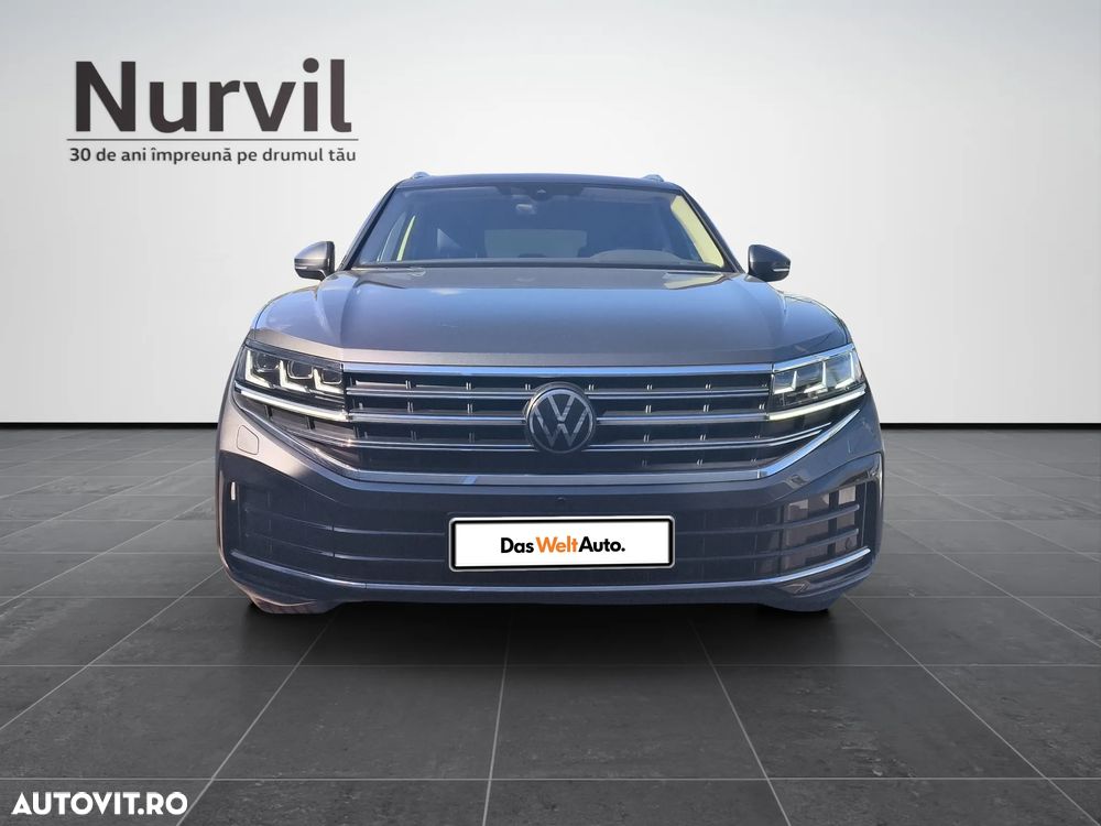 VOLKSWAGEN Touareg 2023 — imagine 8