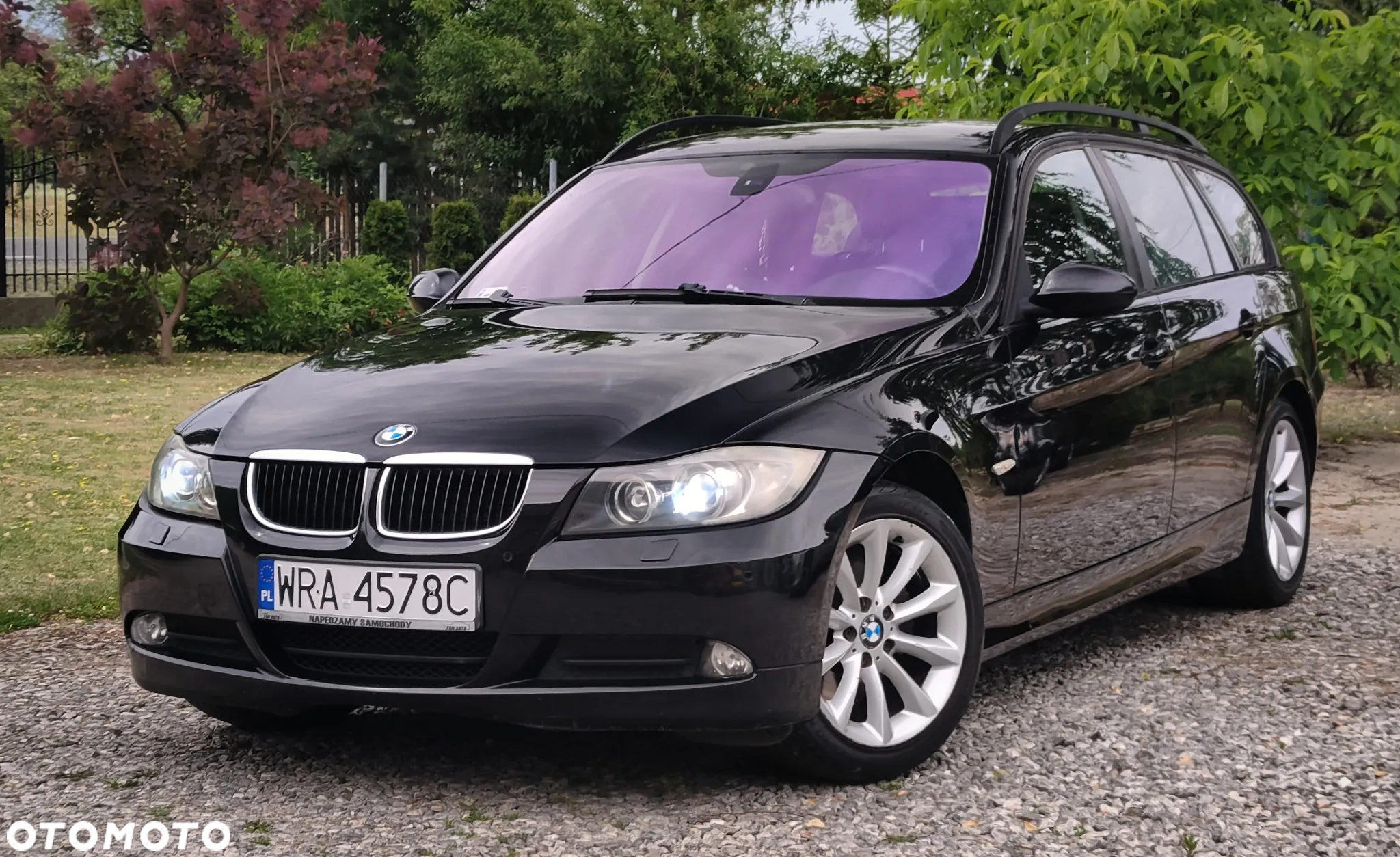 BMW Seria 3 318d - 3