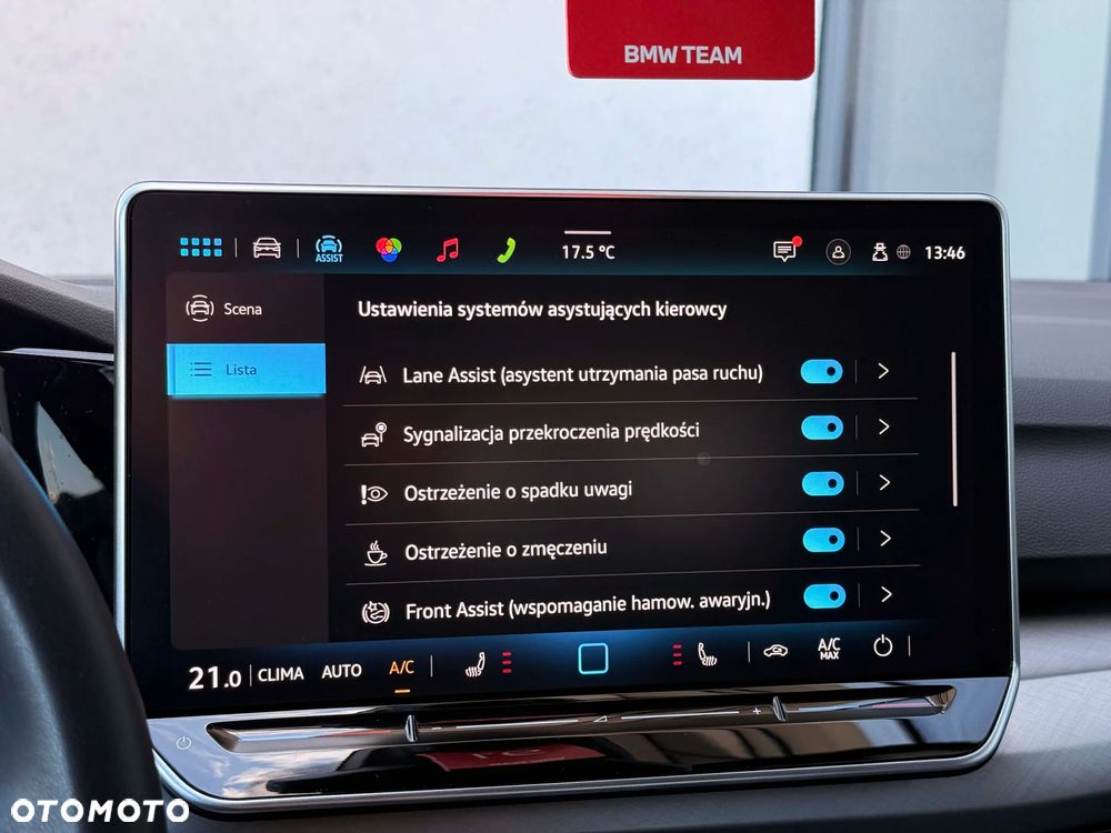 Volkswagen Golf 1.5 TSI Special Edition - 40