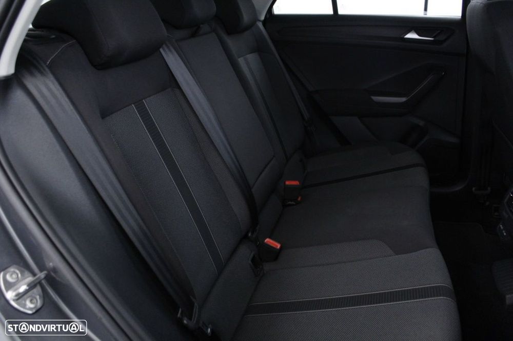VW T-Roc 1.0 TSI Life - 16