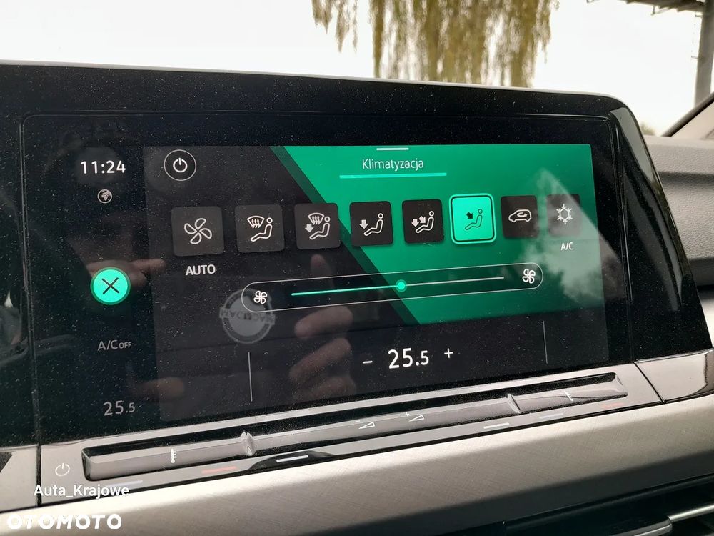 Volkswagen Golf 1.5 eTSI EVO Life DSG - 25