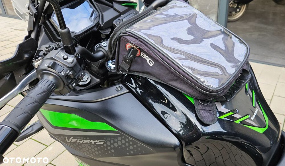 Kawasaki Versys 650 - 11