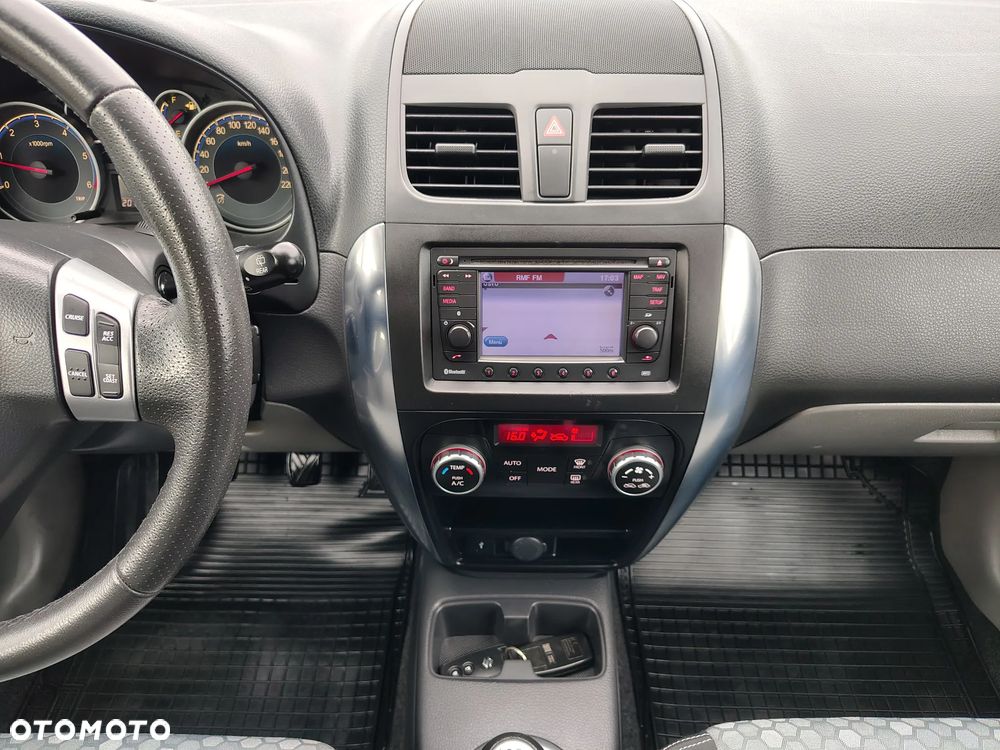 Suzuki SX4 2.0 DDiS 4x4 Limited - 24