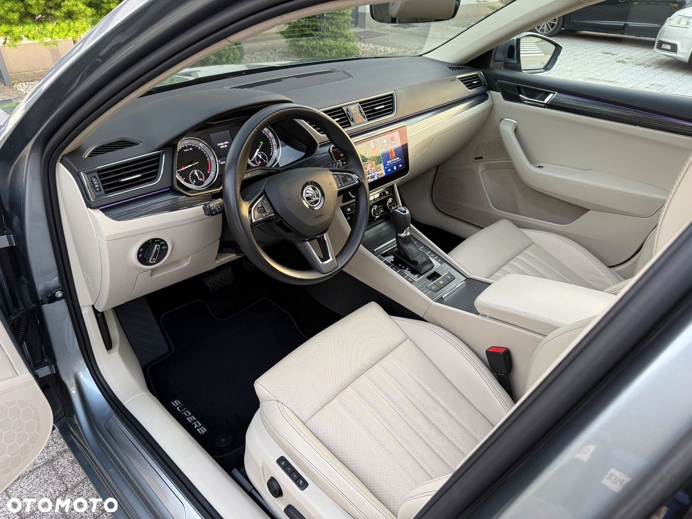 Skoda Superb 2.0 TDI DSG Style - 14