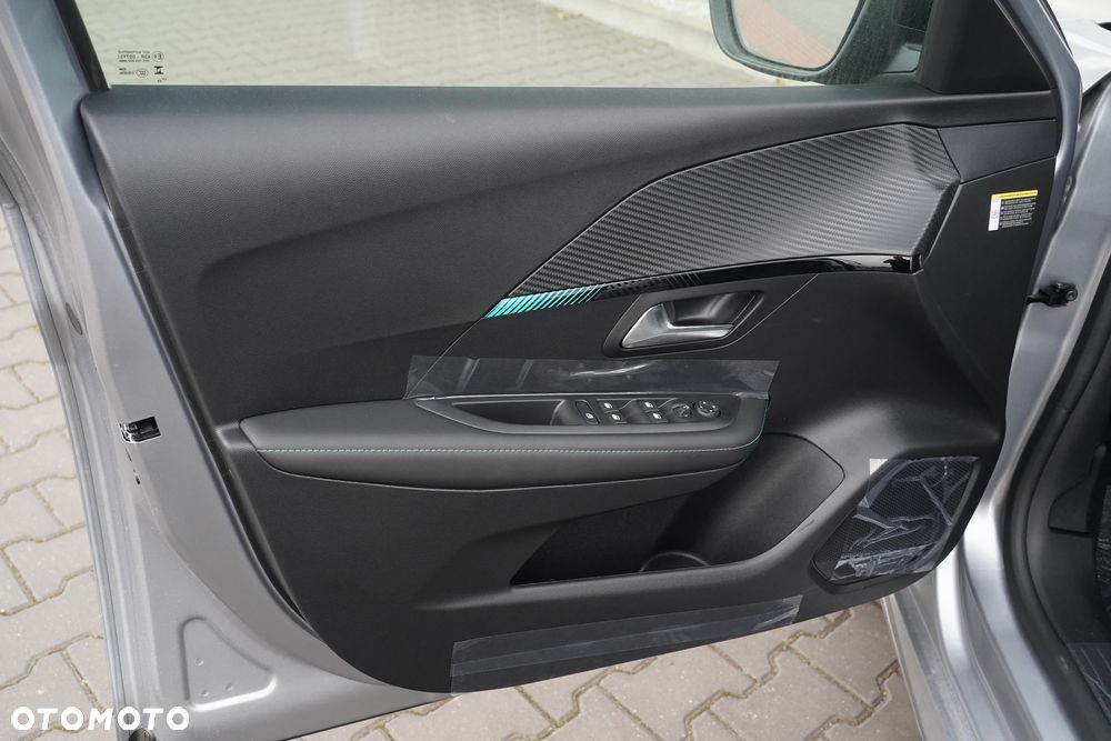 Peugeot 208 1.2 mHEV Allure - 12