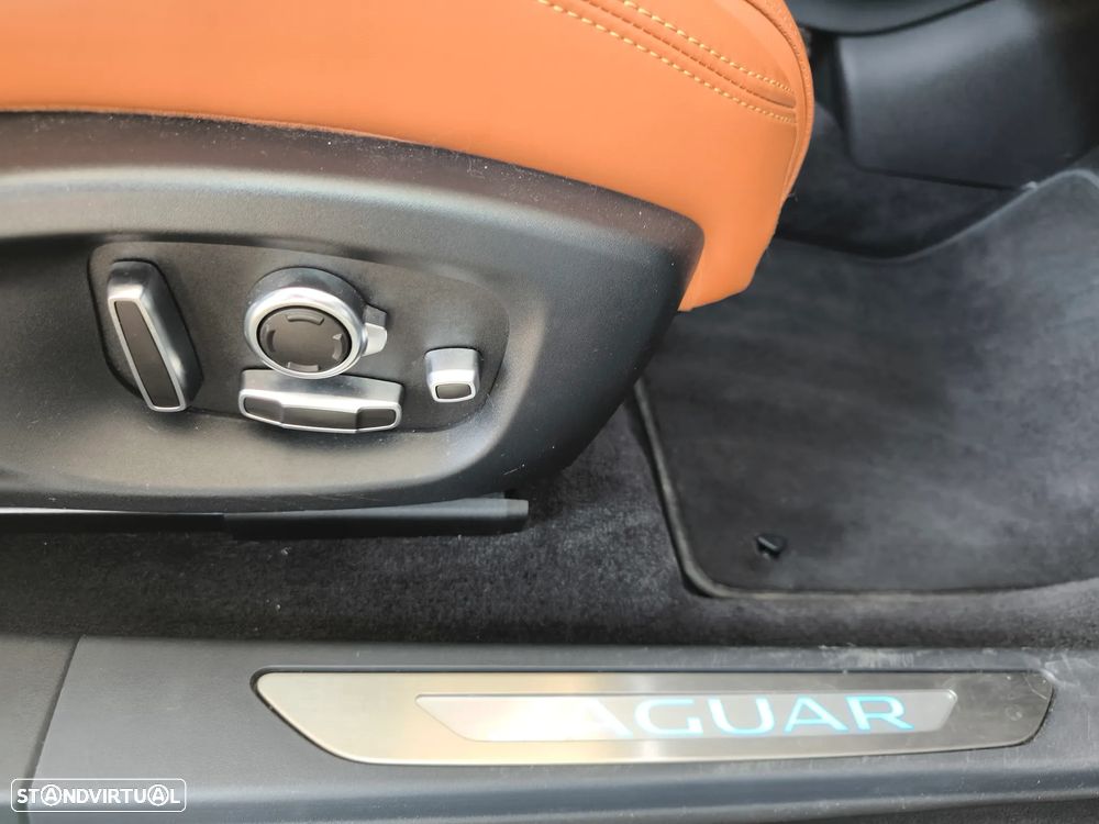 Jaguar I-Pace EV400 AWD HSE - 50
