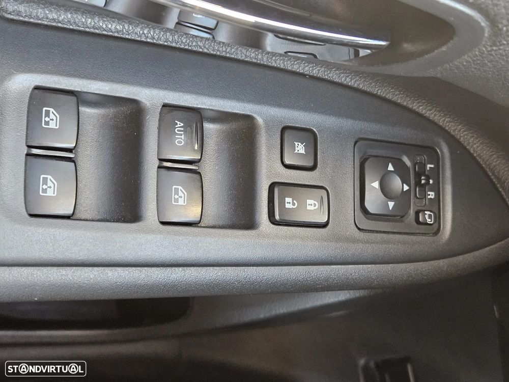 Mitsubishi Outlander 2.2 DI-D Instyle Navi - 9