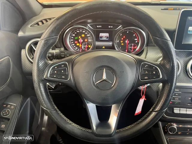 Mercedes-Benz A 160 d Urban - 13