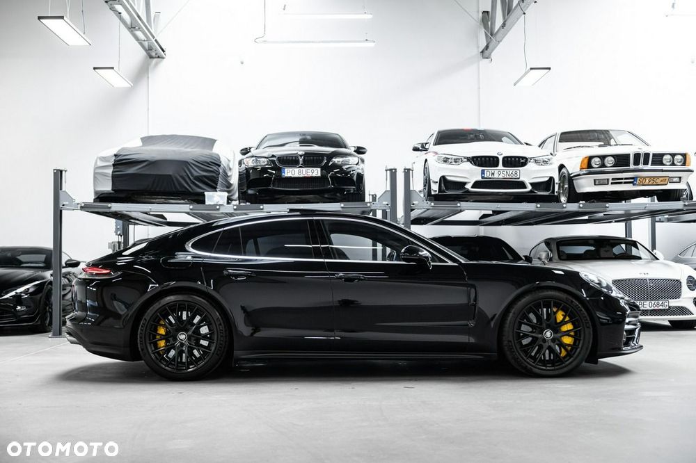 Porsche Panamera Turbo S - 5