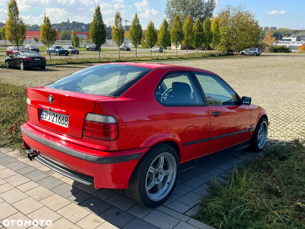 BMW E36 1995 photo 5