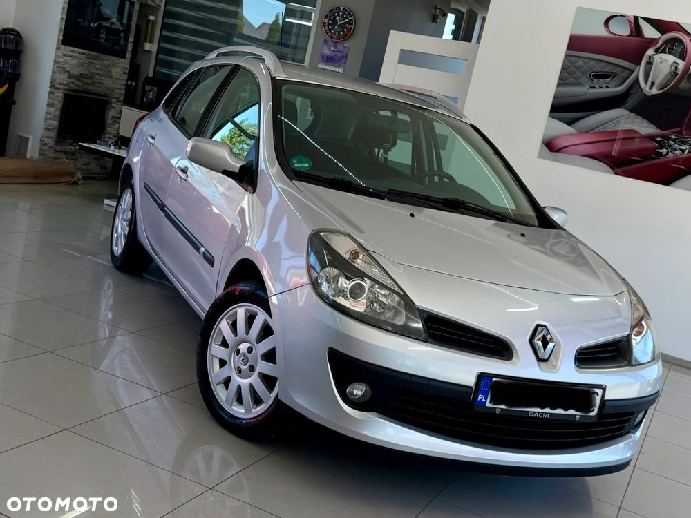 Renault Clio - 30