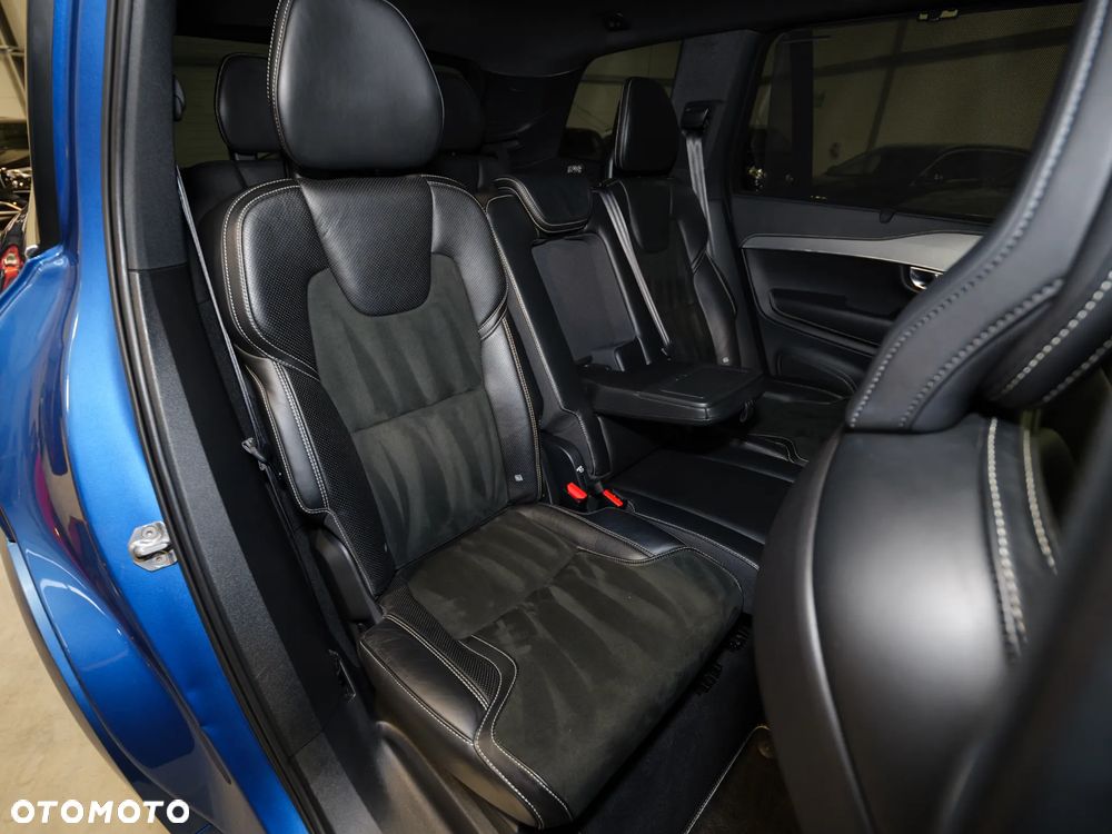 Volvo XC 90 D5 SCR AWD R-Design 7os - 19