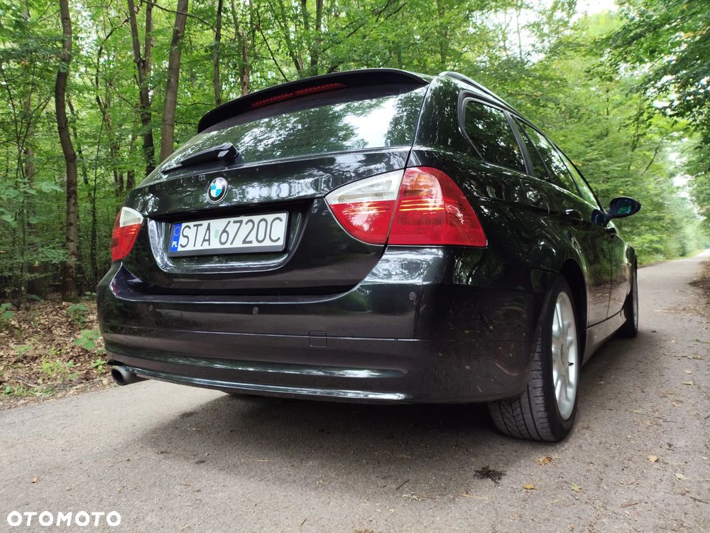 BMW Seria 3 - 38