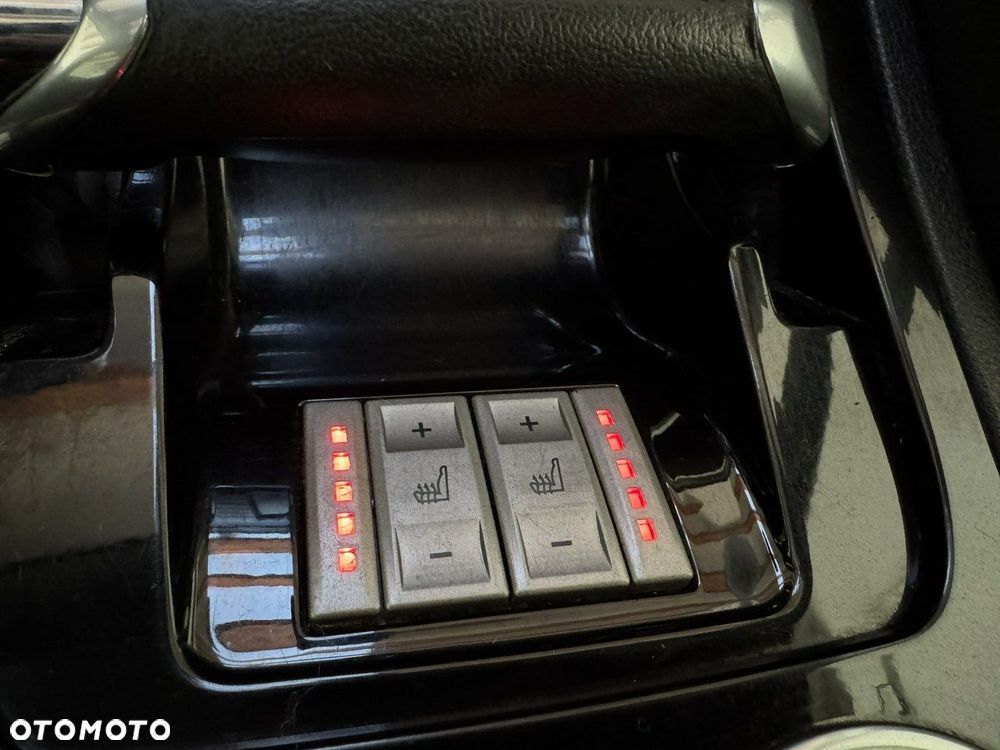 Ford Galaxy 2.0 TDCi Titanium - 24