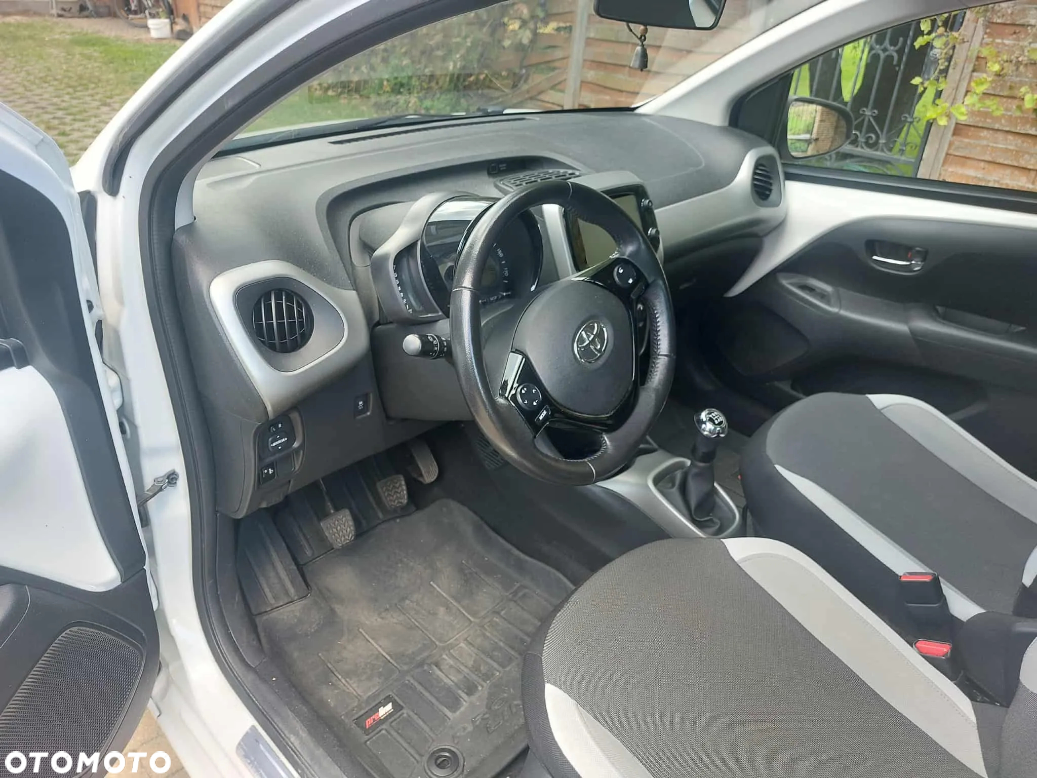 Toyota Aygo 1.0 VVT-i Sprint EU6 - 18