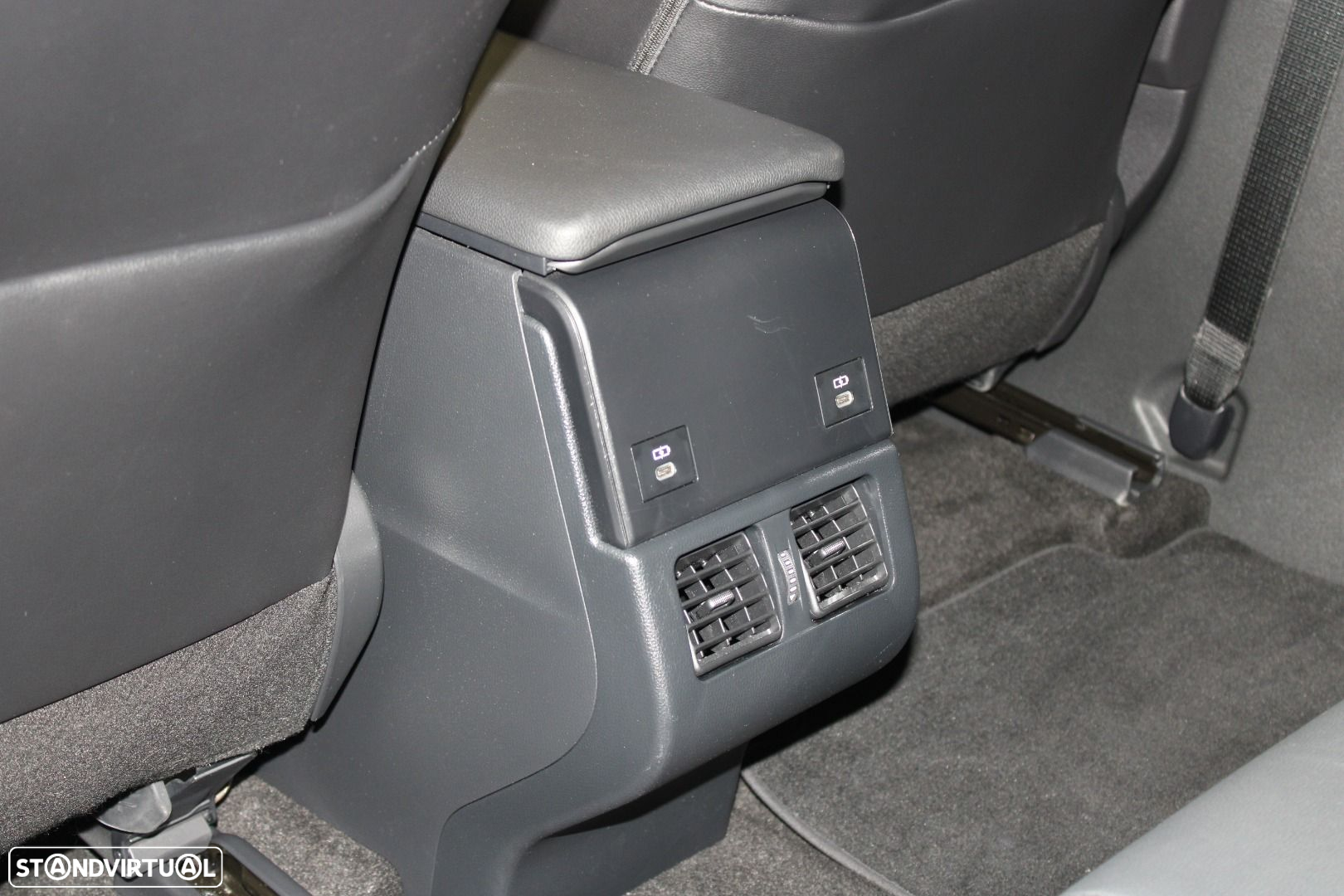 Toyota bZ4X 71,4 kWh Exclusive - 27