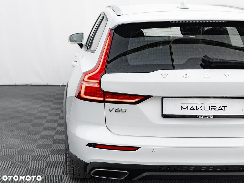 Volvo V60 Cross Country D4 AWD - 12