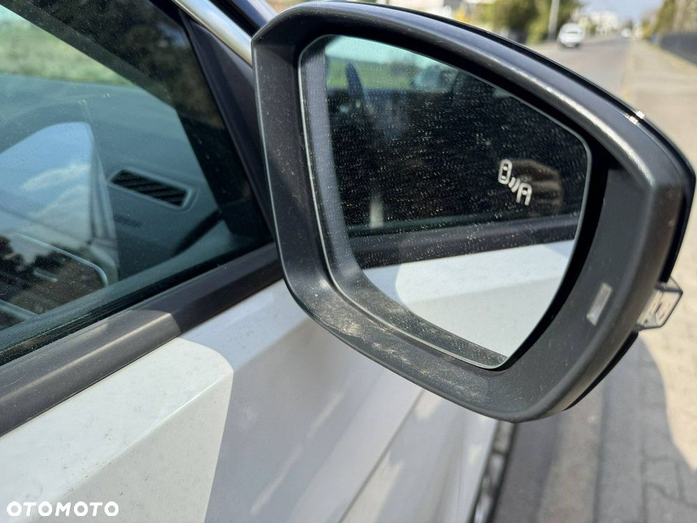 Volkswagen T-Roc 1.5 TSI ACT Advance DSG - 18