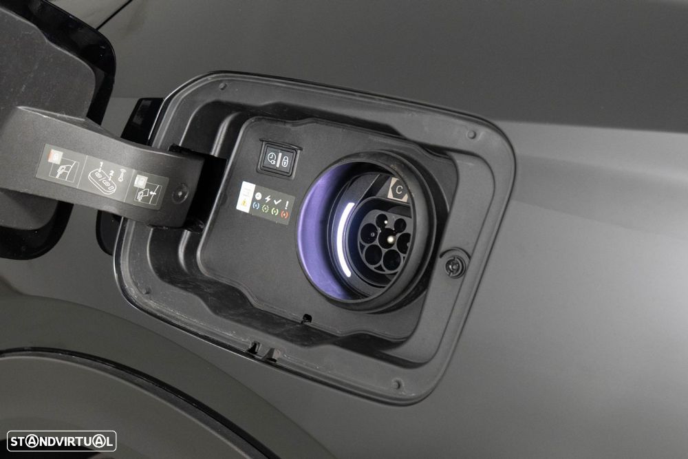 Peugeot 408 1.6 Hybrid Allure e-EAT8 - 16