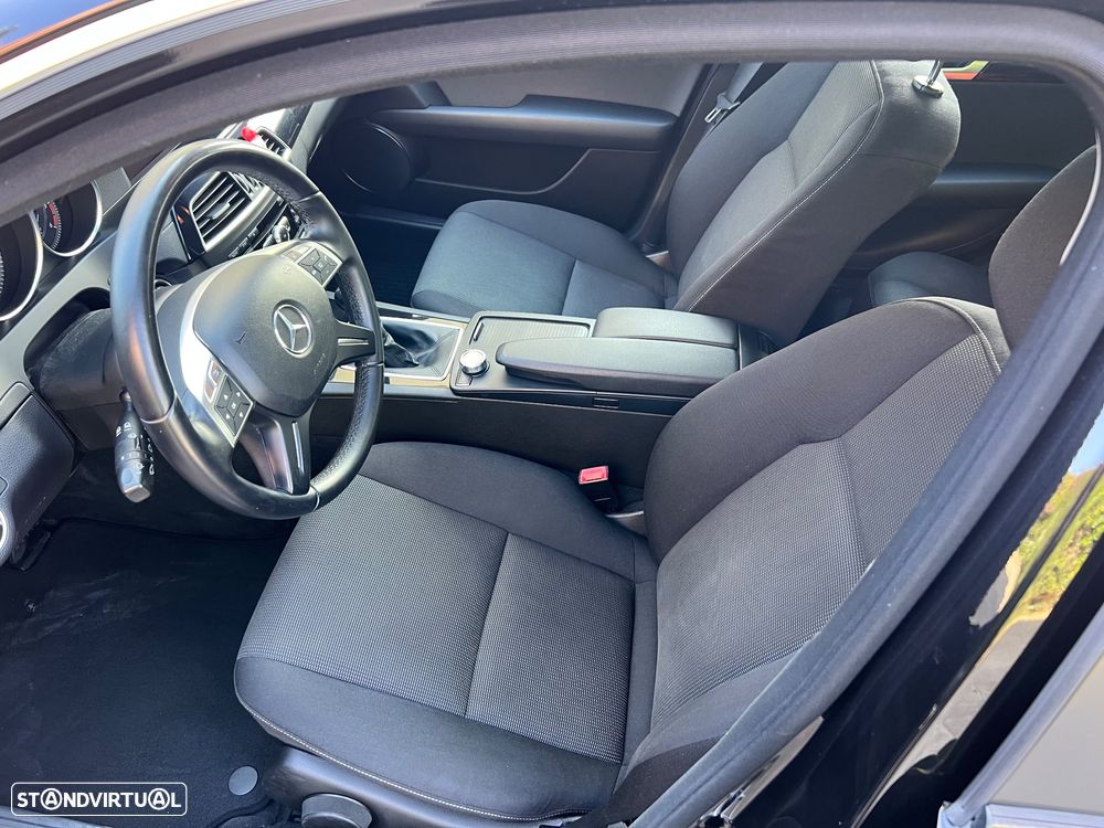Mercedes-Benz C 200 CDi Avantgarde - 13