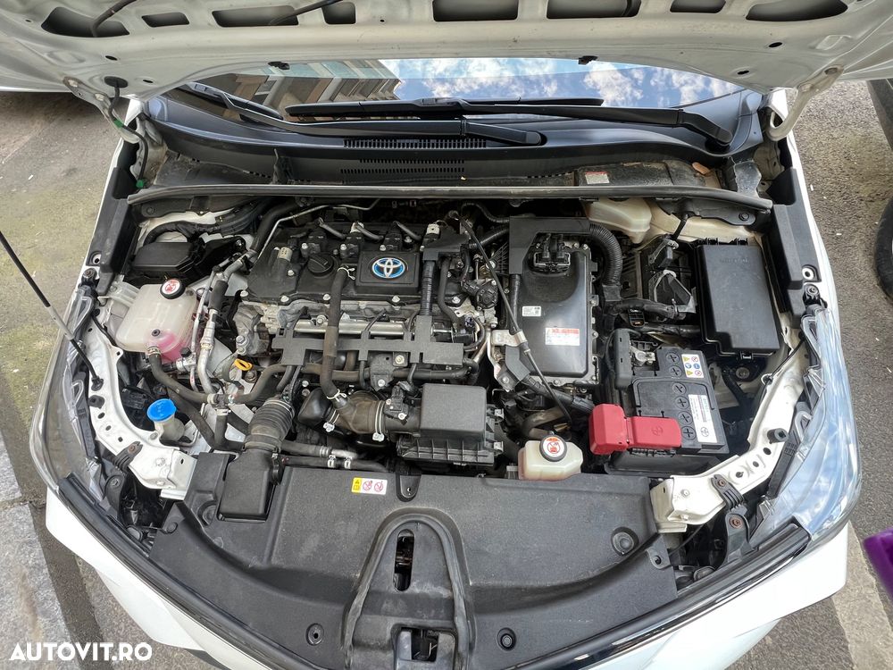 Toyota Corolla 1.8 HSD Dynamic - 2