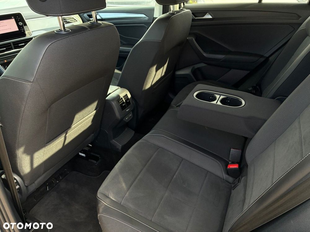 Volkswagen T-Roc 1.5 TSI Style DSG - 32