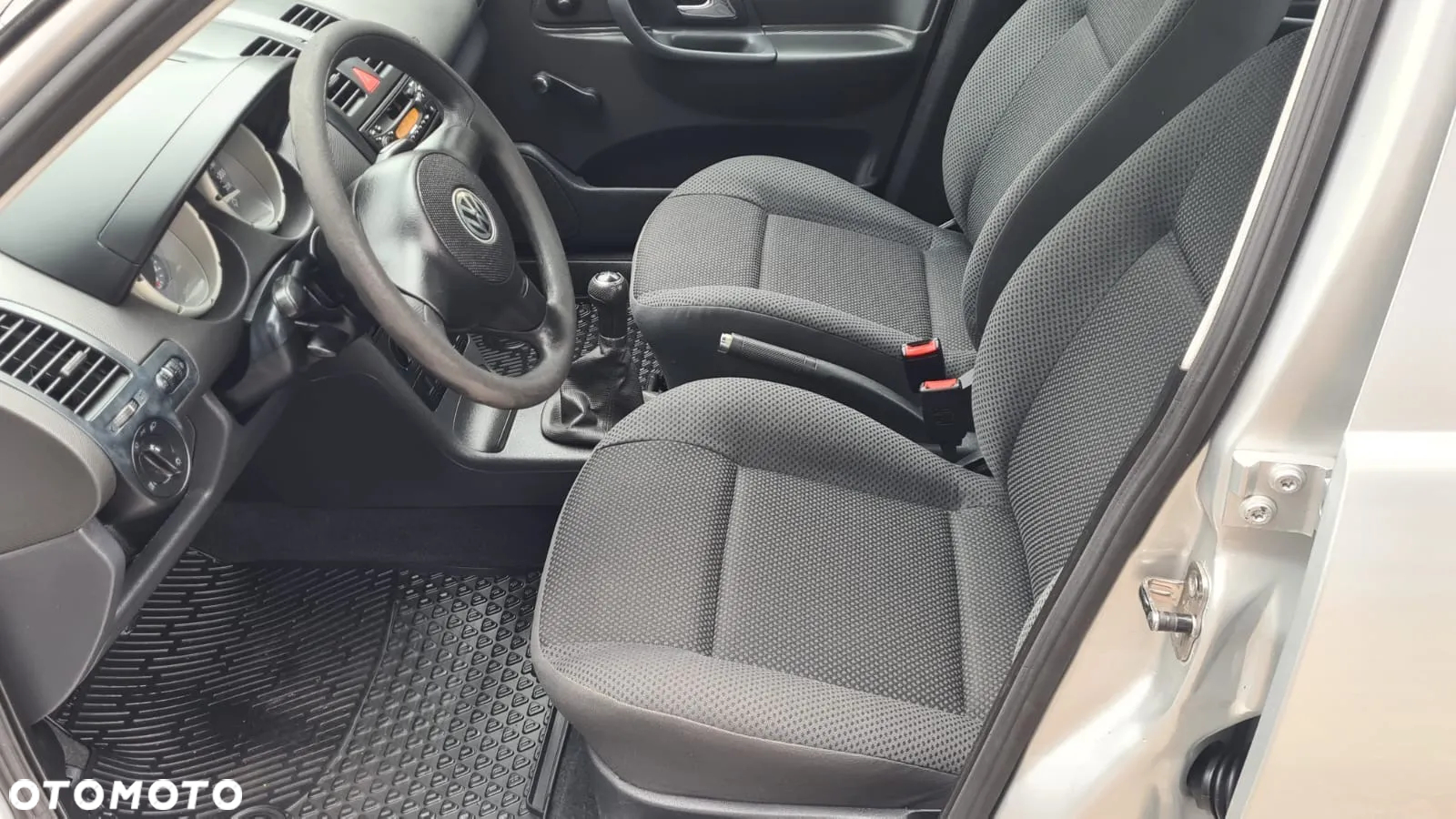Volkswagen Polo 1.4 Basis - 3