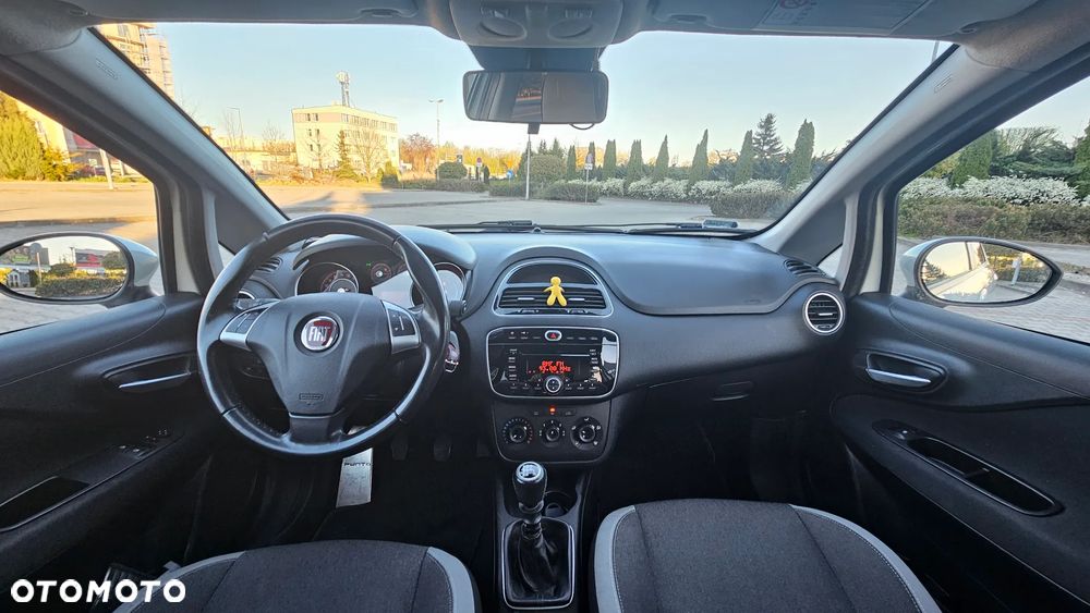 Fiat Punto 2012 - 10