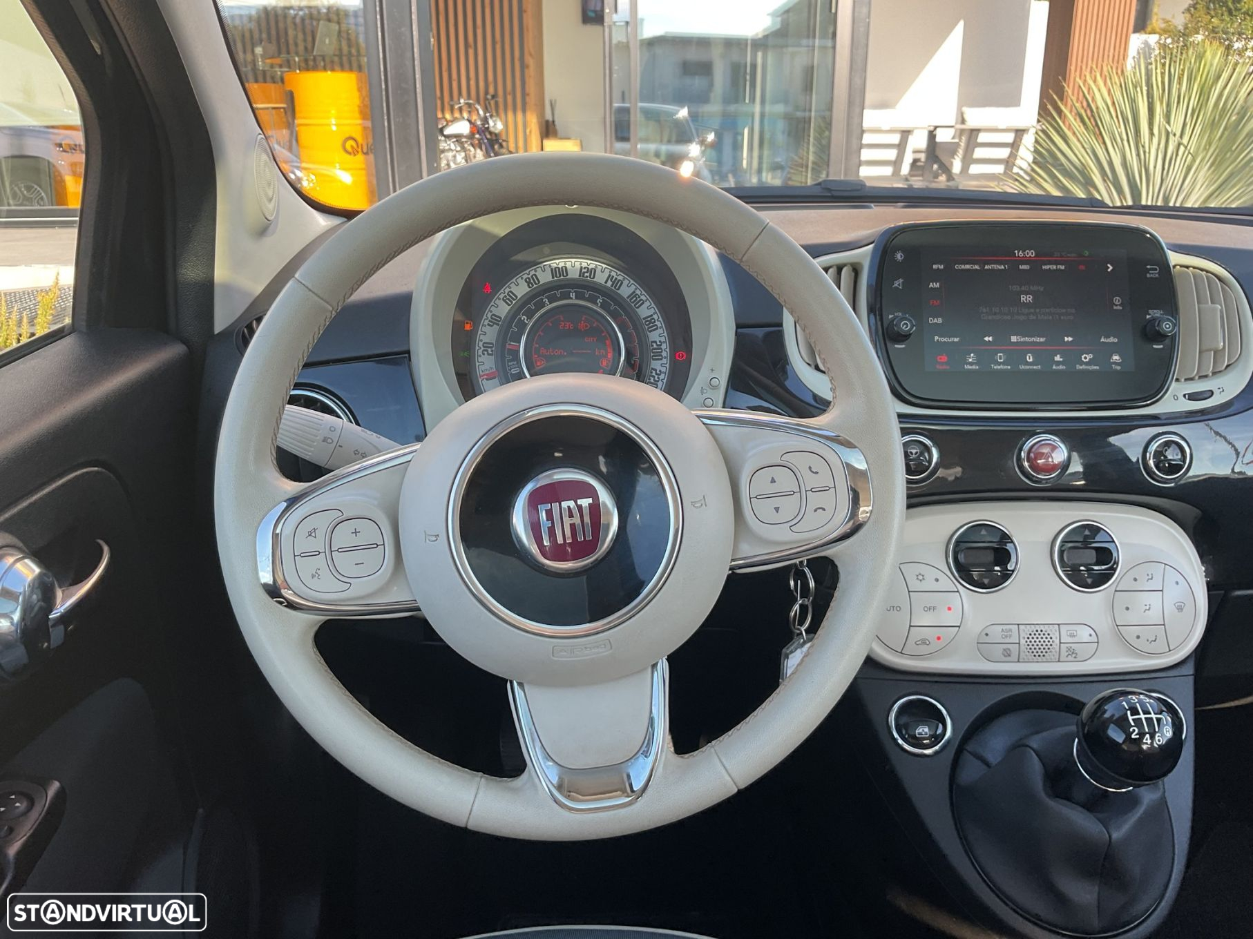 Fiat 500 1.0 Hybrid Lounge - 27