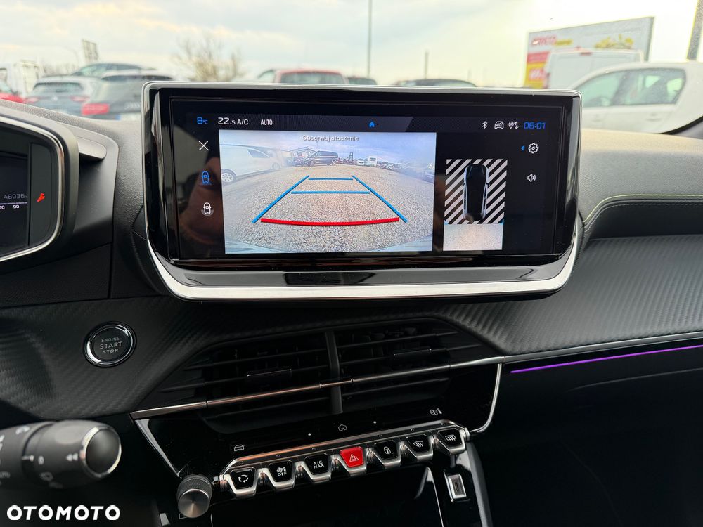 Peugeot 208 1.2 mHEV GT - 18