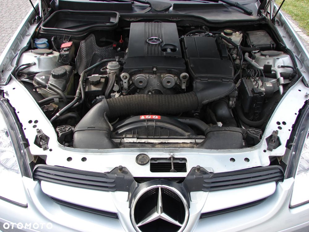 Mercedes-Benz SLK - 17